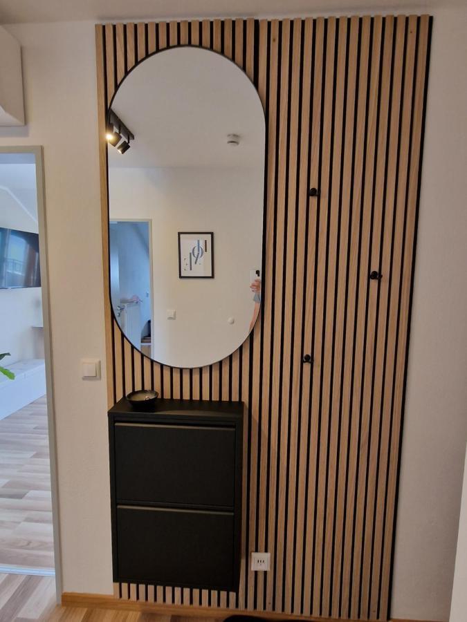 C4S Come4Stay Altoetting - 3-Zi Whg I Zentrale Lage I Parkplatz I Balkon I Wifi I Smarttv I 1 Kingsize, 1 Queensize Bett I Office Arbeitsplatz I Wohnbereich Mit Couch Und Essbereich I Voll Ausgestattete Kueche I Nespresso Ngoại thất bức ảnh